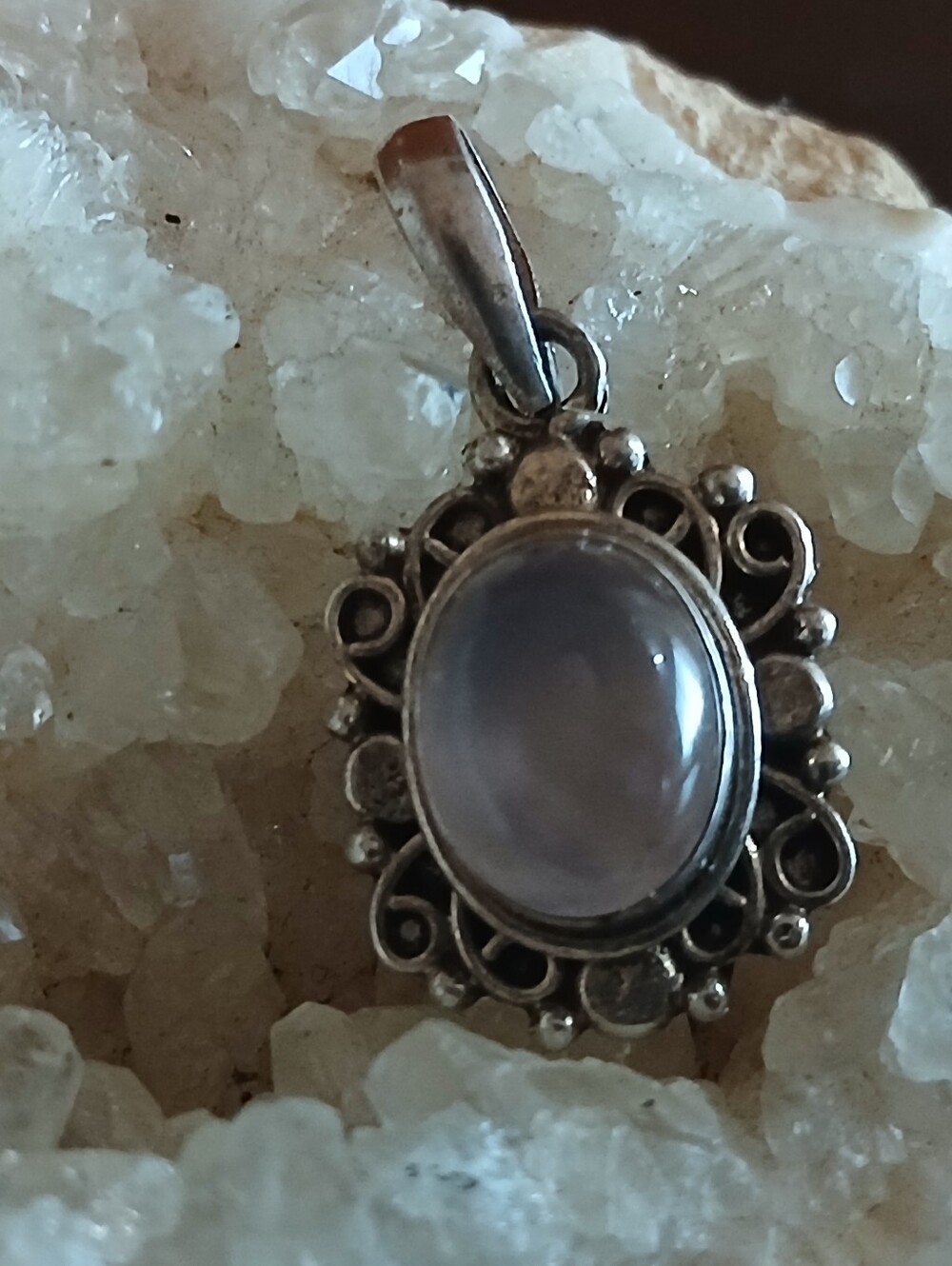 vintage sterling silver & rose quartz pendant